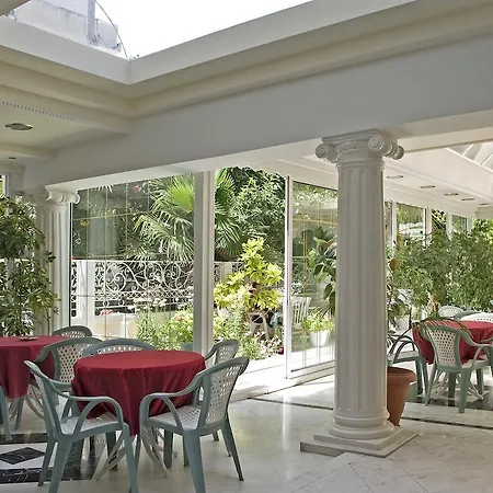 Ξενοδοχείο ξενοδοχείο χρόνης 2*