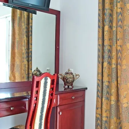 ξενοδοχείο χρόνης Ξενοδοχείο Παραλία